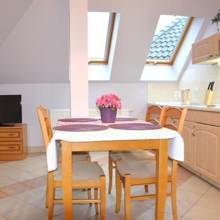 Apartamenty Dom Na Wzgorzu Gardenia Строне-Слёнске Экстерьер фото