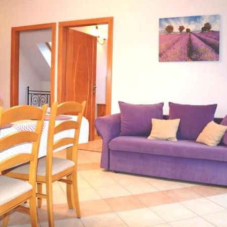 Apartamenty Dom Na Wzgorzu Gardenia Строне-Слёнске Экстерьер фото