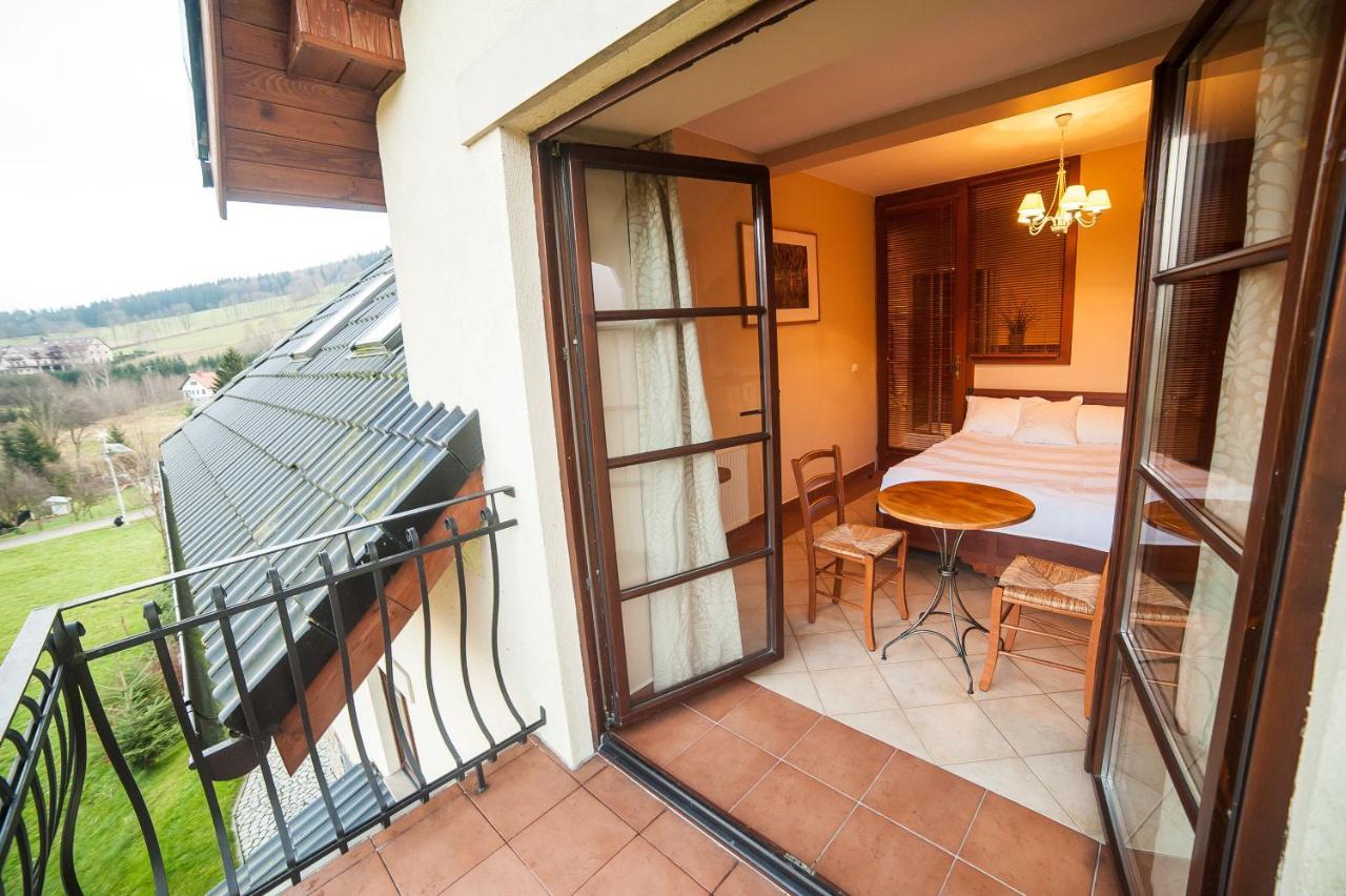 Apartamenty Dom Na Wzgorzu Gardenia Строне-Слёнске Экстерьер фото