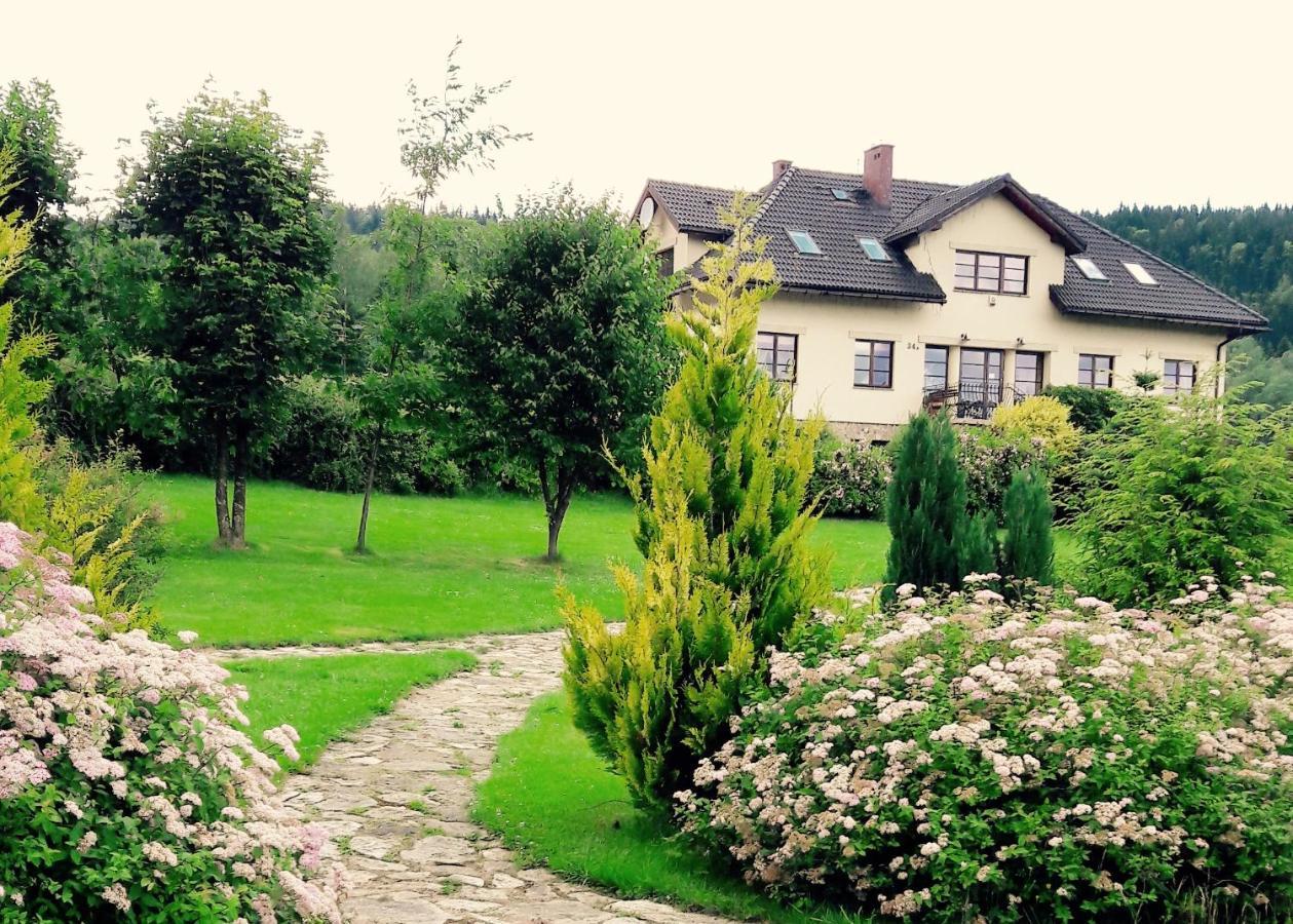 Apartamenty Dom Na Wzgorzu Gardenia Строне-Слёнске Экстерьер фото