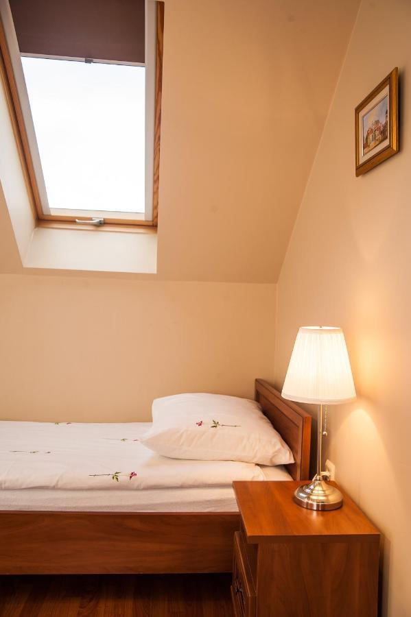 Apartamenty Dom Na Wzgorzu Gardenia Строне-Слёнске Экстерьер фото